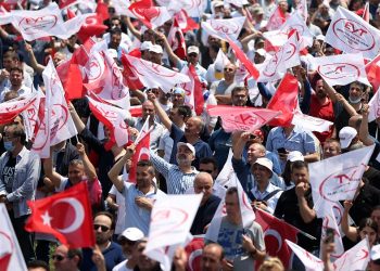 EYT düzenlemesi: 1999 öncesi çıraklık ve stajyerlik yapanların durumu ne olacak?