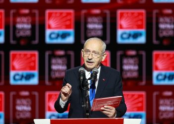 CHP’nin ‘İkinci Yüzyıla Çağrı’ toplantısı seçmende beklenen etkiyi yarattı mı?