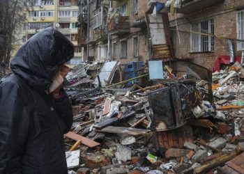 Putin, Belarus’a giderken Ukrayna’nın başkenti İHA’lar ile vuruldu