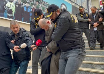 6 yaşındaki çocuğa istismar: Tacizci ‘koca’ ve baba adliyede