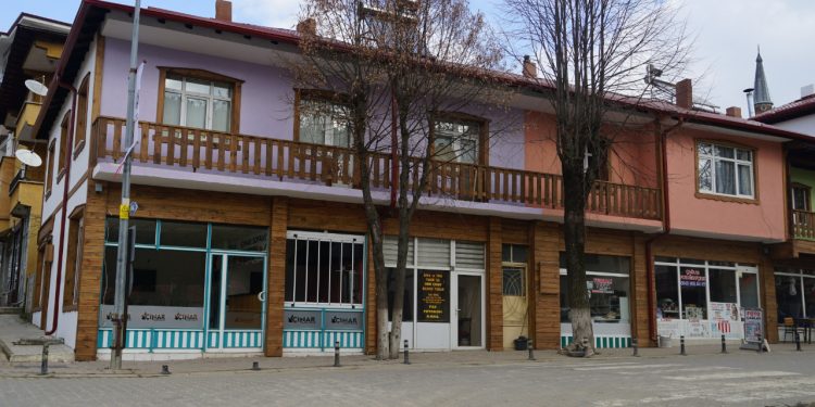 600 yıllık coğrafi işaretli yöresel kıyafetler mimarinin de ilham kaynağı oldu