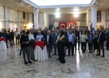 Adana’da KESK’in kuruluşu kutlandı