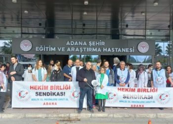 Adana’da hekimler iş bıraktı
