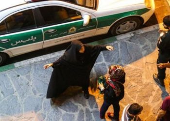 İran’da ‘ahlak polisi’ kararı