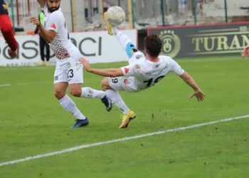 Amedspor, Düzcespor deplasmanından bir puanla döndü
