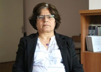 Çevirmen: Tahliyeler ‘gözünün üstünde kaşın var’ bahanesiyle engelleniyor