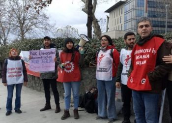 Koç Üniversitesi’nden atılan işçiler 3 gündür eylemde