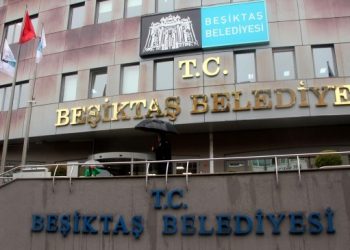 Beşiktaş Belediyesi: Yolsuzluk operasyonu mevcut yönetimle ilgili değil