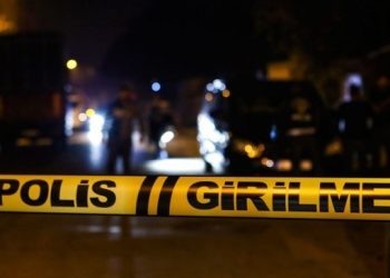 İzmir’de polis bir kişiyi öldürdü