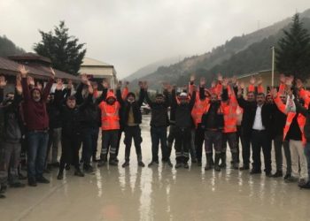 İşten çıkartılan 243 madenci eylem başlattı