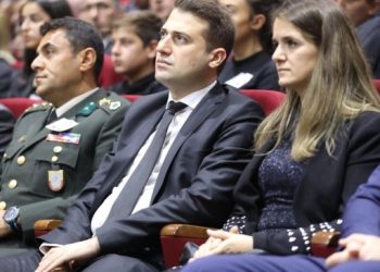 Kaymakamın doktor eşi, hastanede korumayla gezip, ‘özel hasta’ bakıyor!
