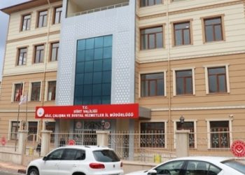 Siirt Sosyal Hizmetlere atanan müdür AKP il başkanına teşekkür etti