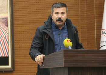 Kayıp yakınları serbest kürsüde buluştu
