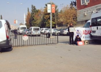 Şenyaşar ailesi: Bu adaletsizliği dünya takip ediyor