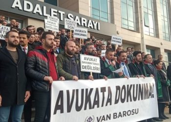 Wan’da 3 avukata fiziki saldırı
