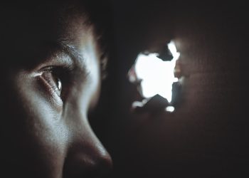 Çocuk İstismarı Haberine Tepkiler Büyüyor