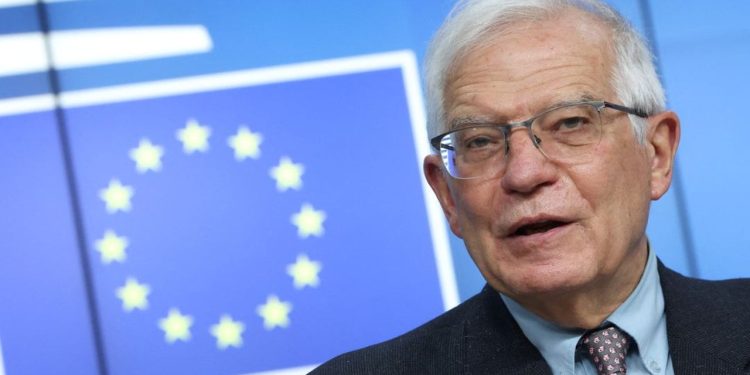 AB: Türkiye Rusya'ya yaptırımları uygulamak zorunda