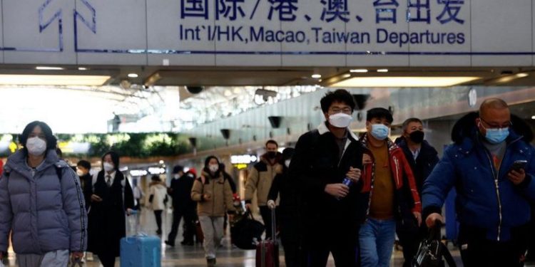 ABD, Çin'den gelen yolculara Covid testi zorunluluğu getirdi. Pekin yönetiminin 3 yıl aradan sonra sınırlarını açma kararı alması sonrası İtalya, Japonya, Tayvan ve Hindistan da, Çin'den gelecek yolculardan negatif test sonucu isteneceğini açıklamıştı.