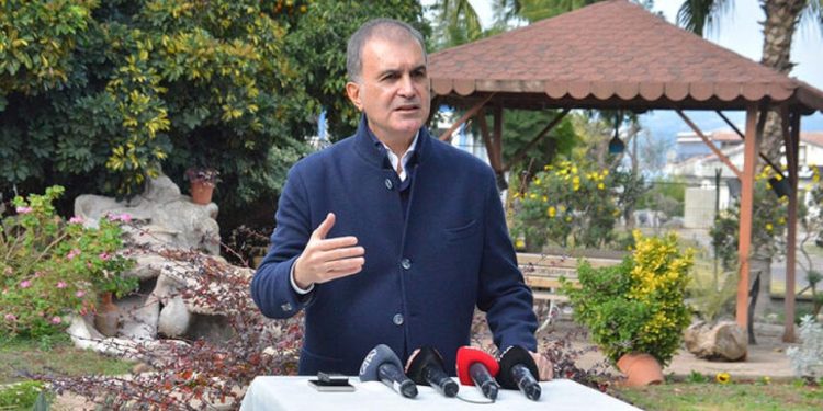 AKP hem Paris saldırısını hem tepkileri kınadı