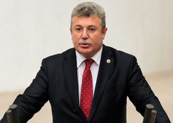 AKP'den ilk 'İmamoğlu' açıklaması: Bağımsız yargı kararını verdi