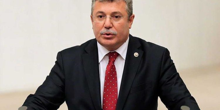 AKP'den ilk 'İmamoğlu' açıklaması: Bağımsız yargı kararını verdi