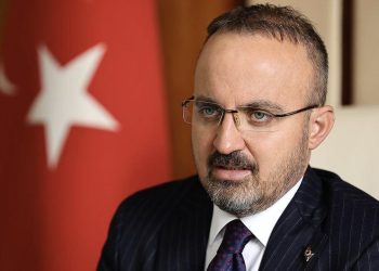 AKP'li Turan: Altılı Masa’nın dağıldığını düşünüyorum