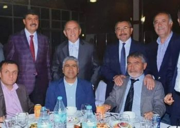 AKP'li isimlerle fotoğrafları ortaya çıkmıştı: Hakim talep etti, jet hızıyla engelleme kararı çıktı