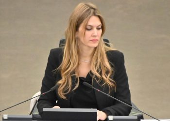 AP Başkan Yardımcısı yolsuzluk suçlamasıyla gözaltında