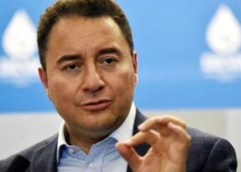 ATV'deki sansüre Ali Babacan'dan Kürtçe tepki