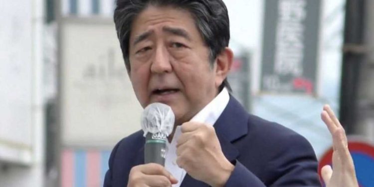 Abe Şinzo suikastı zanlısı, psikiyatrik değerlendirmenin ardından suçlanacak