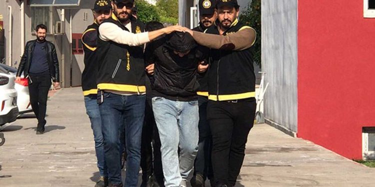 Adana'da Anavatan Partisi'nde işkence iddiasına beş tutuklama