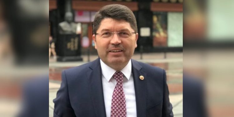 Ak Partili Yılmaz Tunç: Mağduriyet algısı oluşturuyorlar