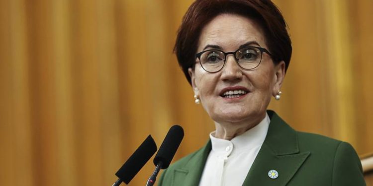 İyi Parti lideri Meral Akşener, "Elbette Başbakan Meral olacak. Onunla bununla pazarlık ederek değil, milletimizin iradesiyle, partimiz birinci parti olarak Başbakan Meral olacak" ifadelerini kullandı.