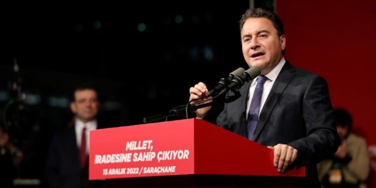 Ali Babacan: İmamoğlu'na, Kaftancıoğlu'na, Demirtaş'a yapılan hukuksuzluğu reddediyorum