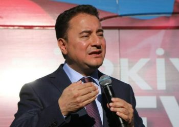 Ali Babacan, sosyal medya hesabından 12 yaşındaki çocuğun mektubunu paylaştı