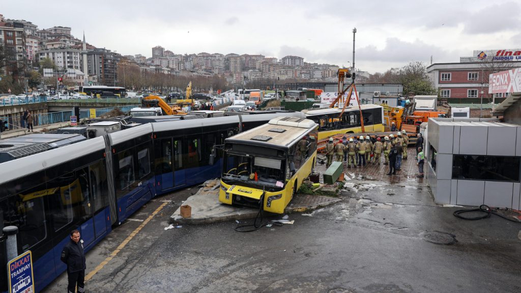 Alibeyköy'deki tramvay kazasında gözaltına alınan vatman adliyede