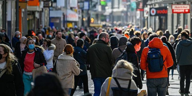 Aylık enflasyon ise yüzde 0,5 düzeyine düştü