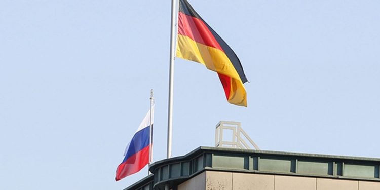 Almanya'dan Rusya'ya yeşil ışık: İşbirliği sinyali verdi