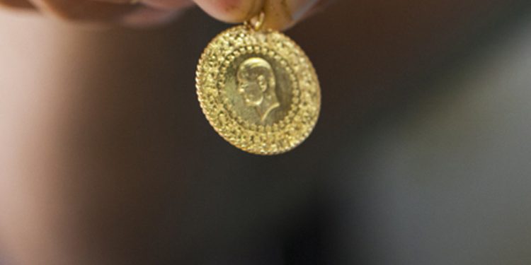 Altın fiyatlarında durgunluk endişesi: Baskı sürüyor!