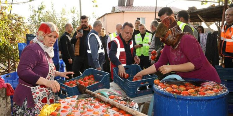 Antalya'da sel felaketinin yaşandığı ilçelerde su ücreti alınmayacak