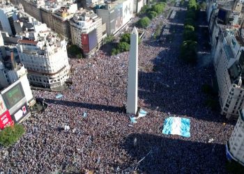 Arjantin Dünya Kupası’nı kazandı, Buenos Aires’te yer yerinden oynadı