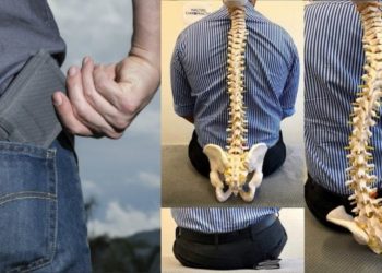 Arka cepte taşınan cüzdan omurga eğriliği yapıyor