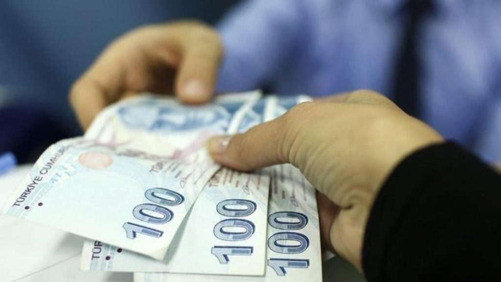 Asgari ücret için 15 kişi bugün bakanlıkta toplanıyor