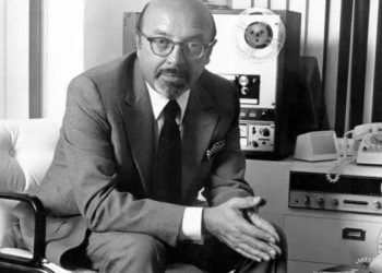 Atlantic Records kurucusu Ahmet Ertegün'e cinsel saldırı suçlaması