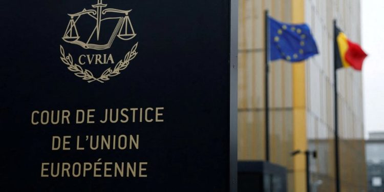 Avrupa Adalet Divanı'ndan Danimarka'ya: 'Türkiye göçmeni işçilere aile birleşimi için dil sınavı hukuka aykırı'