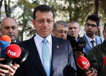 Avrupa Parlamentosu’ndaki Avrupa Yeşiller Partisi, İstanbul Büyükşehir Belediye (İBB) Başkanı Ekrem İmamoğlu’na verilen cezayı, Cumhurbaşkanı Tayyip Erdoğan’ın ‘seçim öncesi attığı anti demokratik adımlardan biri’ olarak yorumladı.