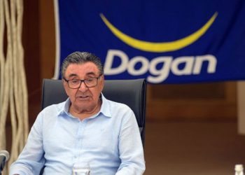 Aydın Doğan, holdingleri birleştiriyor