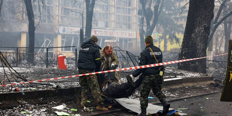 BM: Rusya’nın Ukrayna’da başlattığı savaşta sivil kayıpların sayısı 6 bin 884’e çıktı