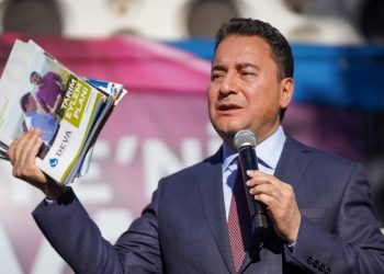 Babacan: Kürt sorununda çözüm eşit vatandaşlıktan geçiyor
