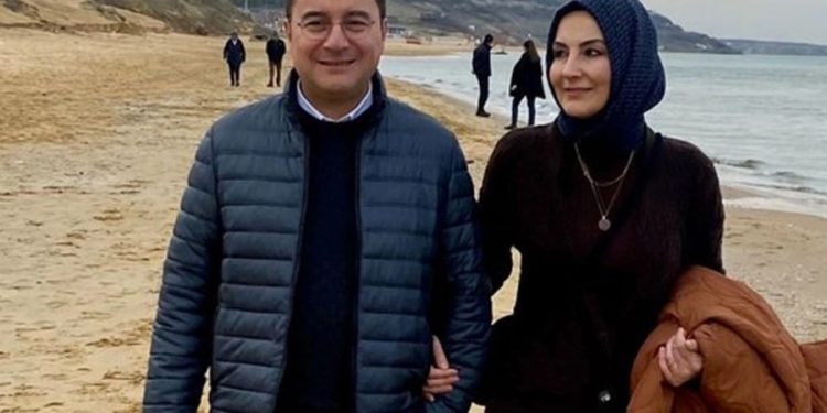 Babacan: ‘Eşim kahvaltı masasında Kılıçdaroğlu’nun adaylığı bahsini açtı, cevap vermedim’